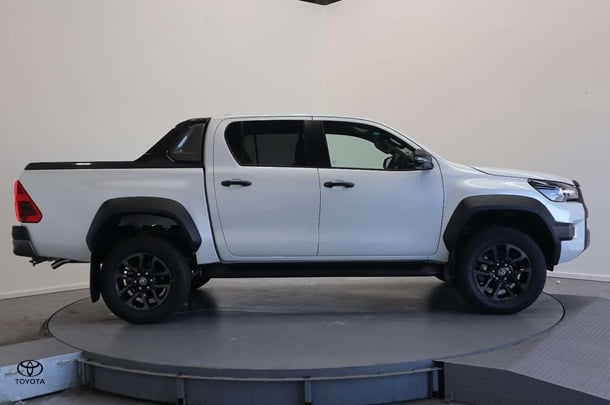 2024 Toyota Hilux Rogue 48V in White