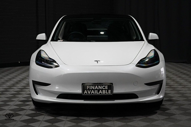 2021 Tesla Model 3 Standard Range Plus in White