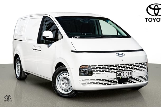 Image of 2022 HYUNDAI STARIA Base