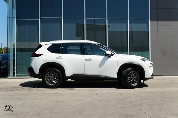 2023 Nissan X-TRAIL ST in White
