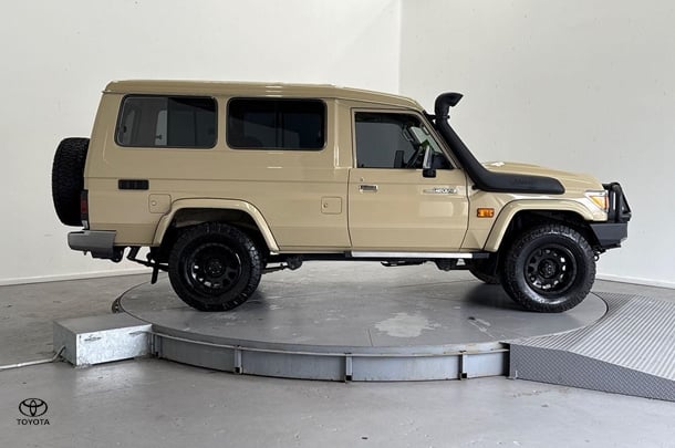 2022 Toyota Landcruiser GXL in Beige