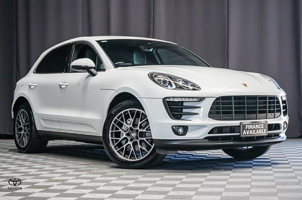 2017 Porsche Macan S Diesel in White