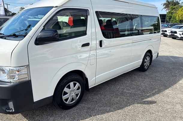 2015 Toyota Hiace SLWB in White