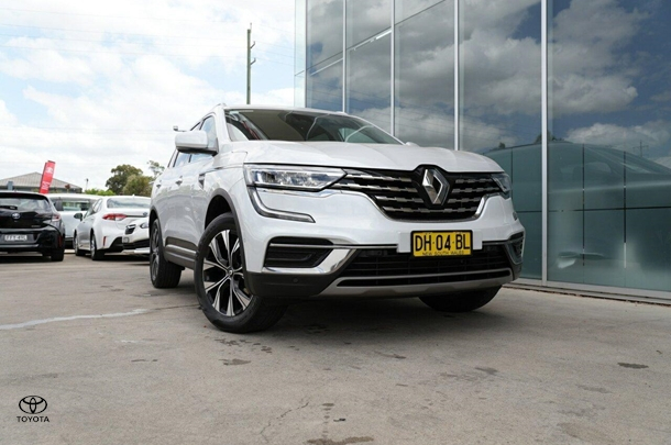 2023 Renault Koleos Life in White