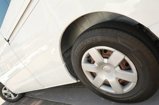 2018 Toyota Hiace Commuter in White