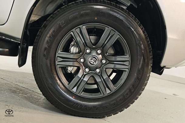 2025 Toyota Hilux SR in Silver