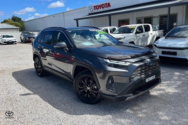 Image of 2022 Toyota RAV4 Hybrid Cruiser-AWD