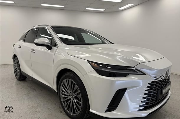 2025 Lexus RX RX450h+ Sports Luxury in White