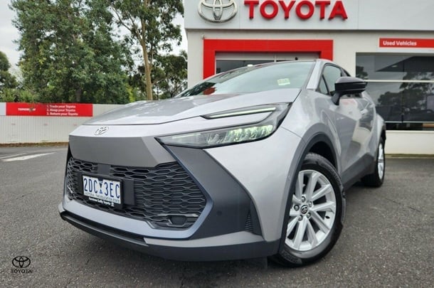 Image of 2025 Toyota C-HR GXL