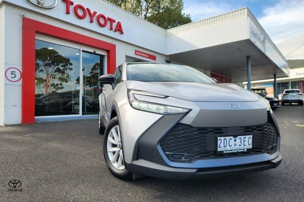 Image of 2025 Toyota C-HR GXL