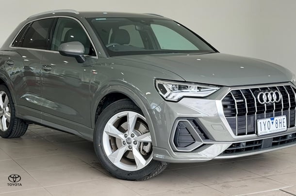 Image of 2023 AUDI Q3 40 TFSI S line