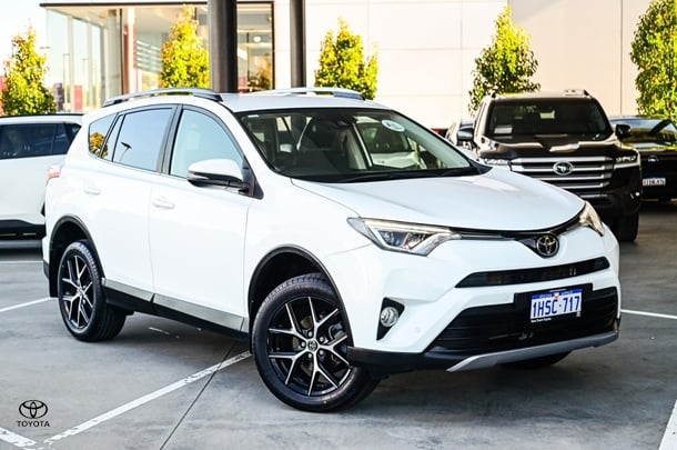 Image of 2018 Toyota RAV4 GXL
