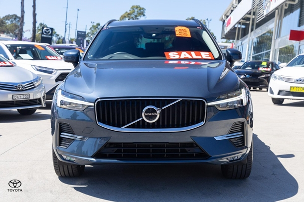 2022 Volvo XC60 Plus B5 in Other