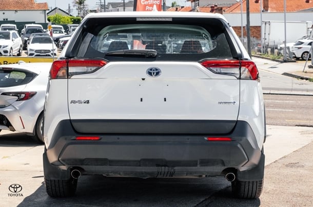 2022 Toyota RAV4 GX AWD in White