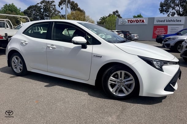 Image of 2022 Toyota Corolla Ascent Sport Hybrid