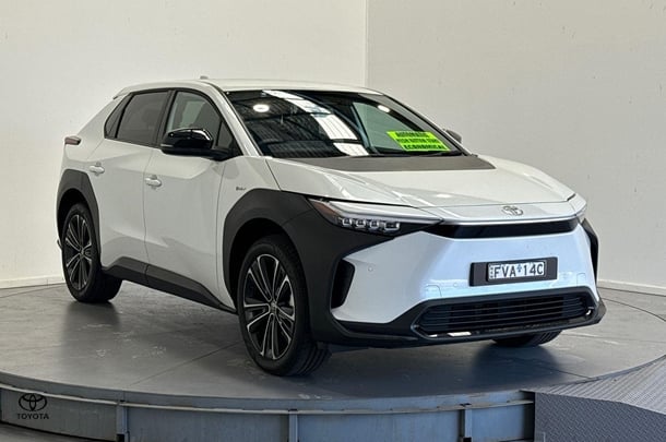 2024 Toyota bZ4X Standard 2WD in White