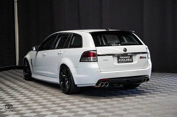 2013 Holden Special Vehicles Clubsport R8 Tourer in White