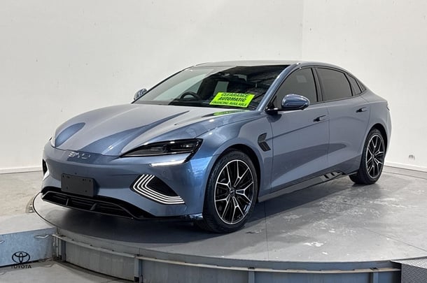 Image of 2025 BYD SEAL Premium