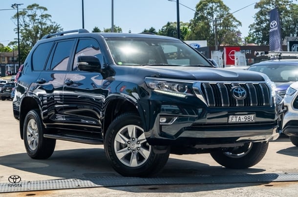 2022 Toyota Landcruiser Prado GXL in Black