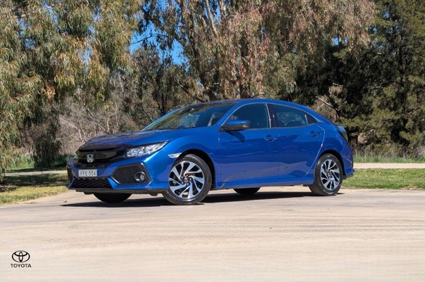 Image of 2018 Honda Civic VTi-S