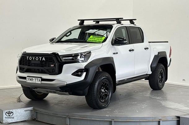 2024 Toyota Hilux GR-S in Two Tone White