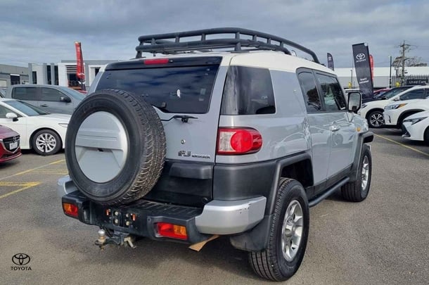 2012 Toyota FJ Cruiser FJ Cruiser in Two Tone Silver