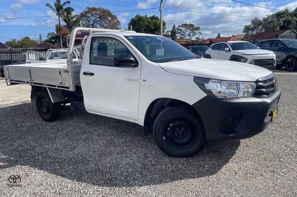 2024 Toyota Hilux Workmate in White