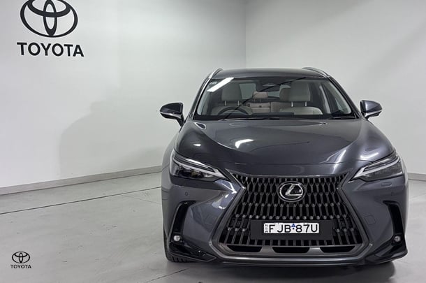 2024 Lexus NX NX350h Sports Luxury in Black