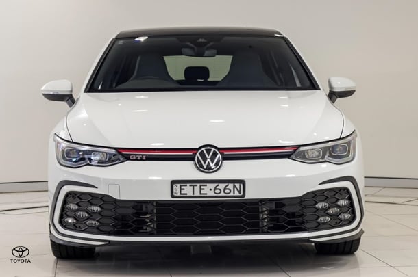 2022 Volkswagen Golf GTI in White