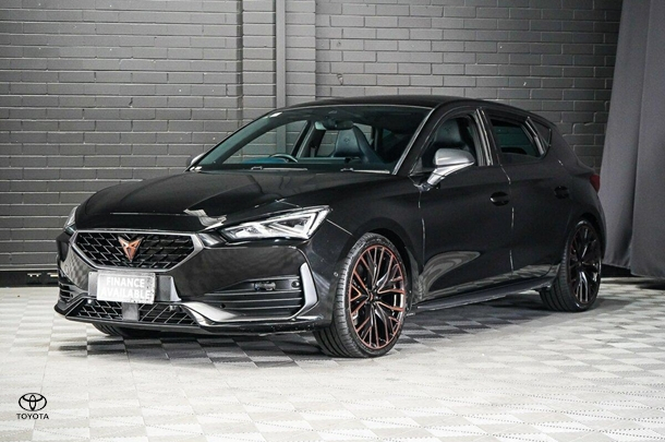 2022 CUPRA Leon VZx in Black