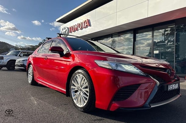 Image of 2019 Toyota Camry SL