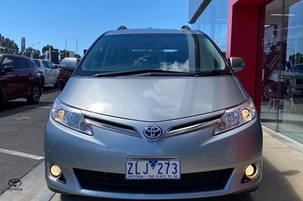 2010 Toyota Tarago GLX in Grey