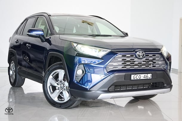 Image of 2020 Toyota RAV4 GXL