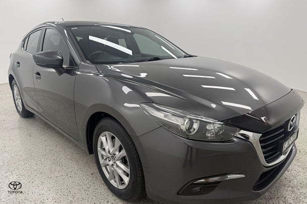 Image of 2018 Mazda 3 Maxx Sport