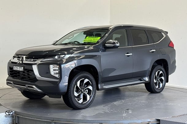 Image of 2024 Mitsubishi Pajero Sport GLS