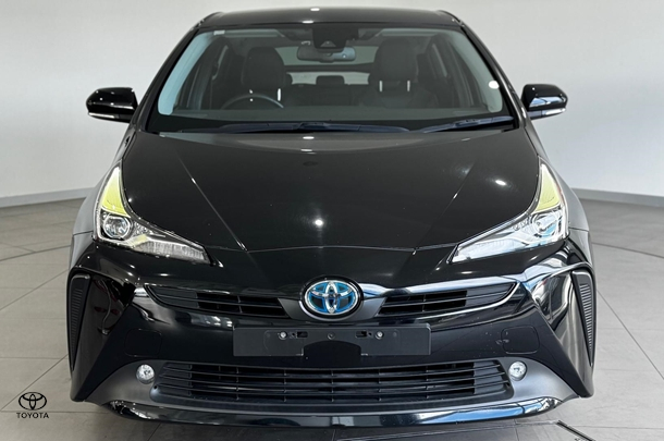 2019 Toyota Prius I-TECH in Black
