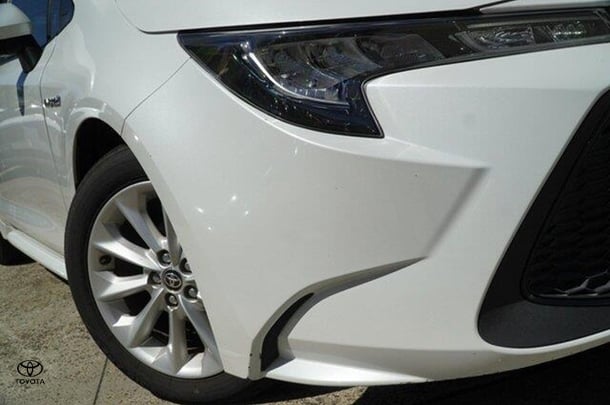 2022 Toyota Corolla Ascent Sport in White