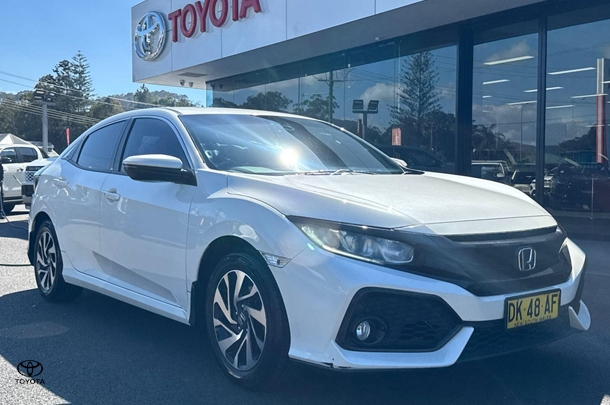 Image of 2018 Honda Civic VTi-S