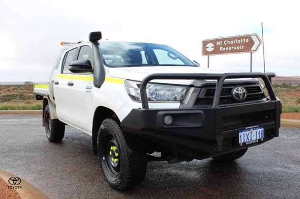 Image of 2022 Toyota Hilux SR