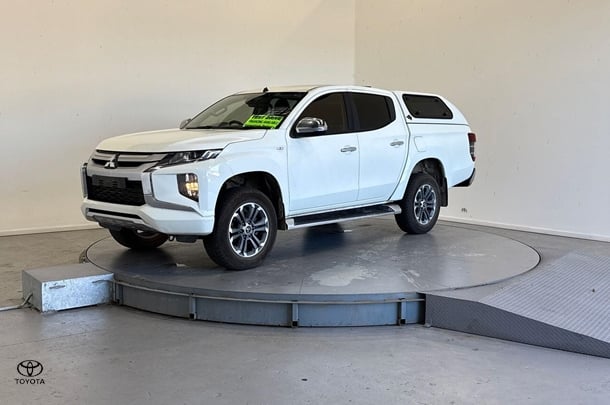 Image of 2020 Mitsubishi Triton GLX-R