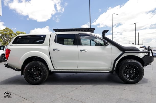 2017 Nissan Navara ST-X in White