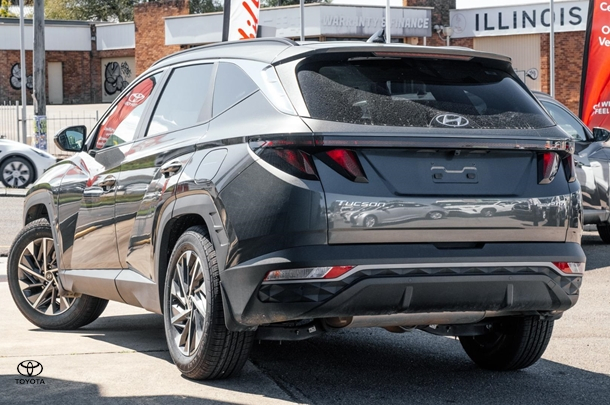 2023 Hyundai Tucson Elite in Grey
