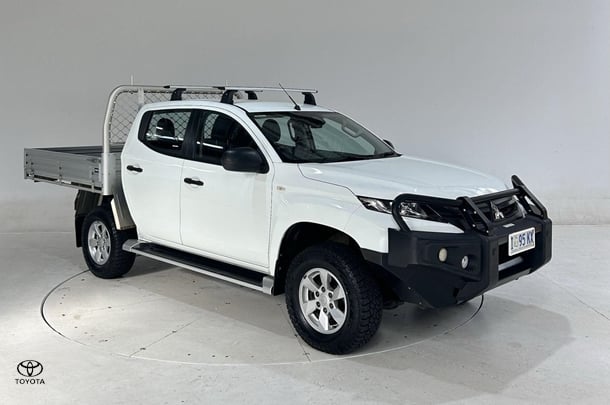 Image of 2019 Mitsubishi Triton GLX+