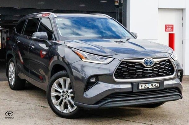 Image of 2022 Toyota Kluger Hybrid AWD GRANDE