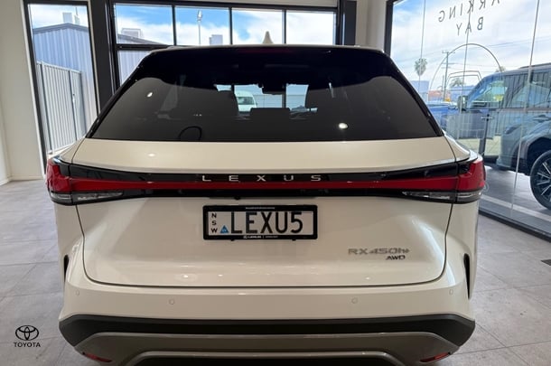 2025 Lexus RX RX450h+ Sports Luxury in White