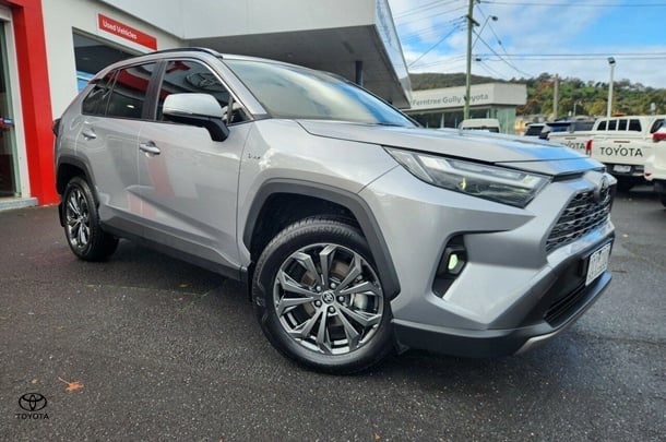 Image of 2025 Toyota RAV4 GXL