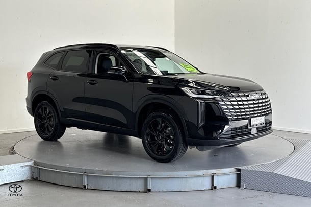 2025 GWM Haval H6 Ultra PHEV in Golden Black