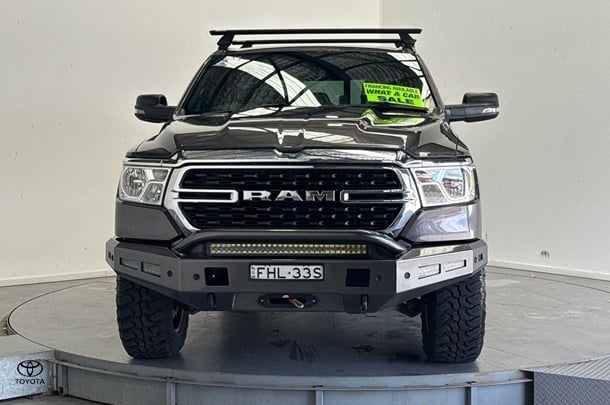 2023 RAM 1500 Big Horn in Grey