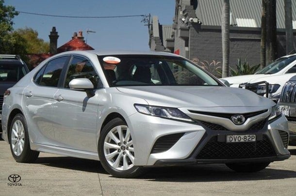 2018 Toyota Camry Ascent Sport in Silver