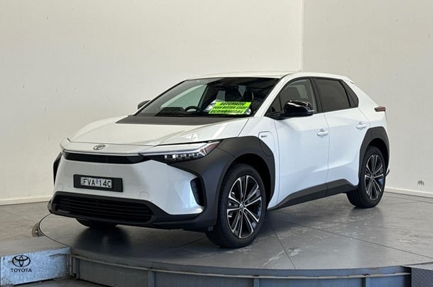 2024 Toyota bZ4X Standard 2WD in White